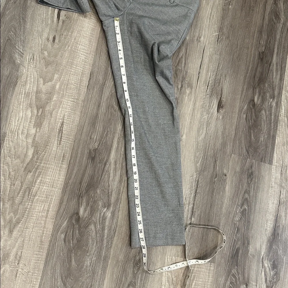 Ann Taylor Women’s Petite Classic Gray Dress Pants 2P EUC - Picture 4 of 9